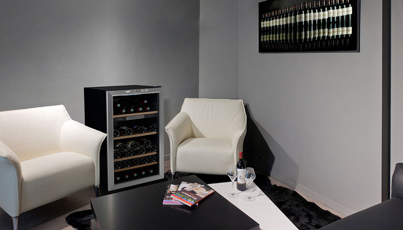 Petite cave à vin de service d'appartement